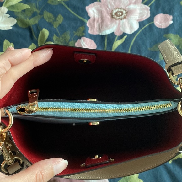 Coach Mollie Bucket Bag 22 - Picture 5 of 5